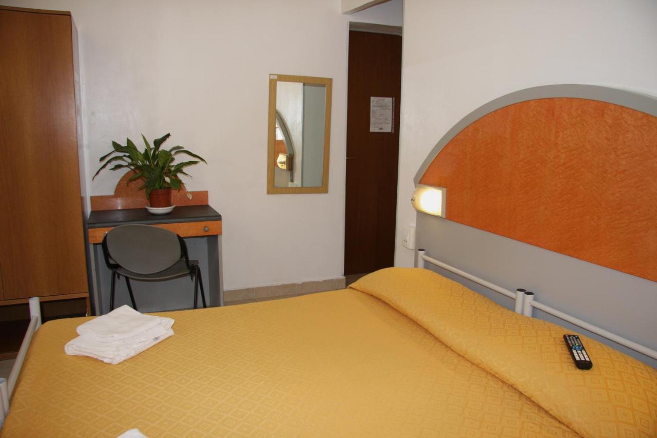 Hotel Adelchi Mailand Exterior foto